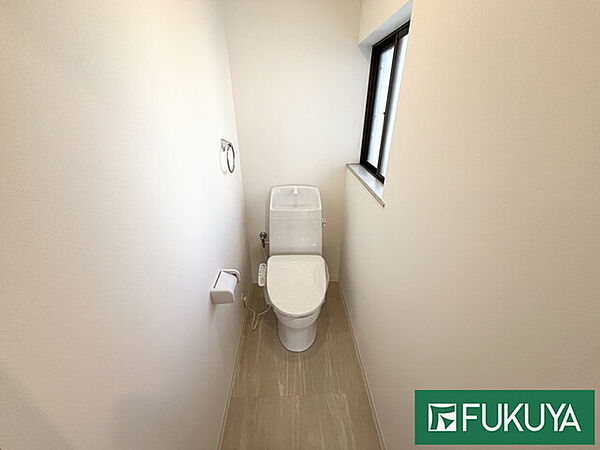 トイレを拡大表示