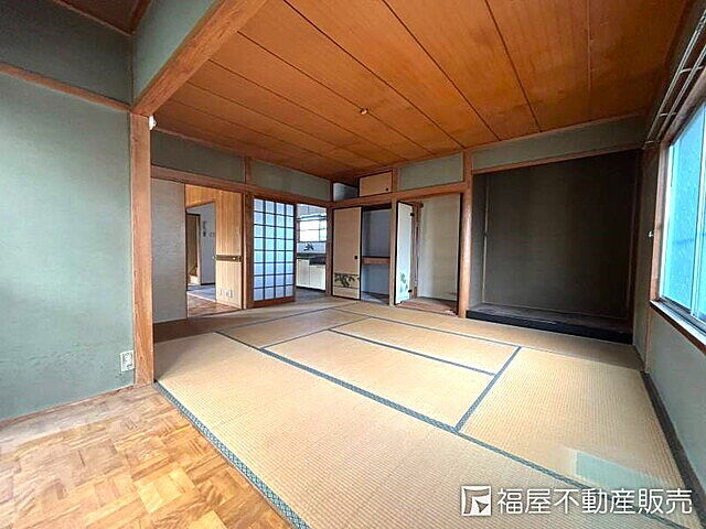 リビング/ダイニング 奈良市神殿町