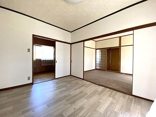 室内