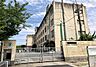 周辺：八尾市立亀井中学校