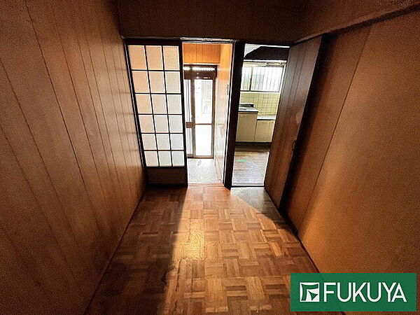 室内