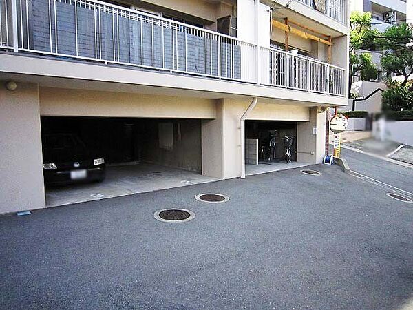駐車場を拡大表示