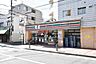 周辺：セブンイレブン市川南1丁目店 徒歩4分。 300m