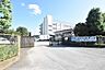 周辺：市川市立柏井小学校 徒歩13分。 980m