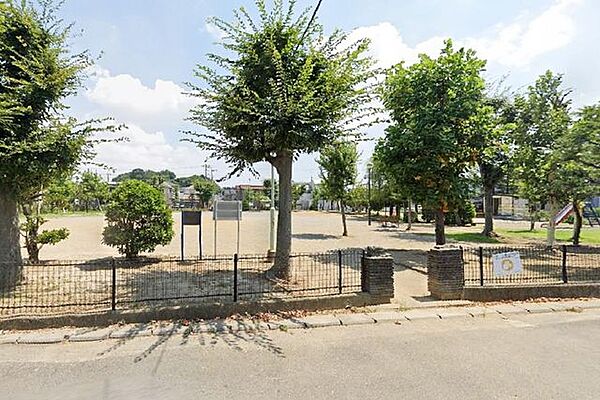 周辺を拡大表示