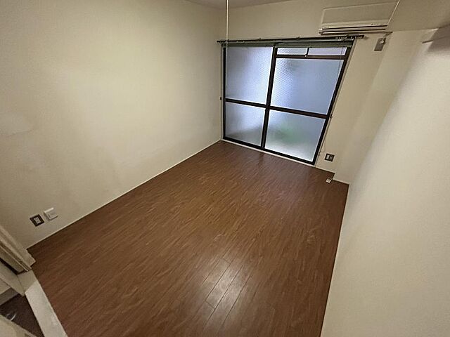 寝室