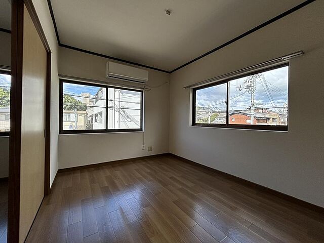 寝室