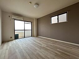 シンプルハイツベニス 5D 5階1Kのリビング/ダイニング