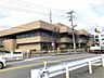 周辺：京都市伏見区役所醍醐支所（910m）