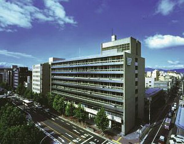 画像13:京都銀行本店（514m）