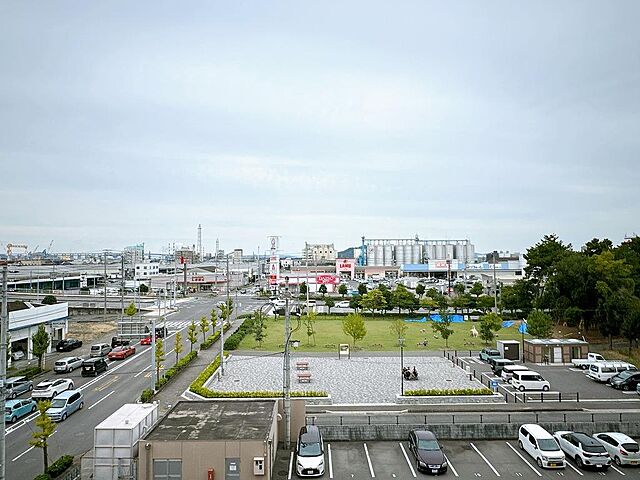 バルコニー 久米町マンション 5階/-