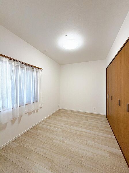 洋室6.0帖