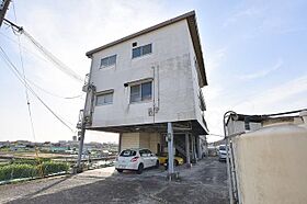 碓井住宅1・2  ｜ 大阪府羽曳野市碓井３丁目（賃貸マンション1DK・1階・33.00㎡） その1