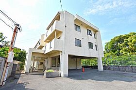 パークロイヤル宮山  ｜ 大阪府藤井寺市野中２丁目（賃貸マンション3LDK・3階・58.00㎡） その1