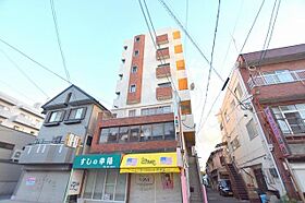 志紀ロイヤルハイツ  ｜ 大阪府八尾市志紀町２丁目（賃貸マンション2LDK・3階・50.00㎡） その1