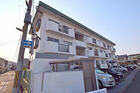 パルコートタナカ  ｜ 大阪府柏原市法善寺２丁目15番43号（賃貸マンション2LDK・3階・45.00㎡） その1