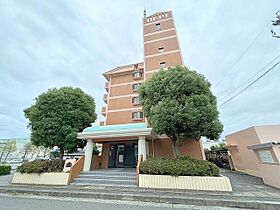 ドルミイヌイ  ｜ 大阪府富田林市川面町２丁目1番17号（賃貸マンション3LDK・3階・60.57㎡） その1