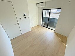 キャプテンデッキ 1階1Kのリビング/ダイニング