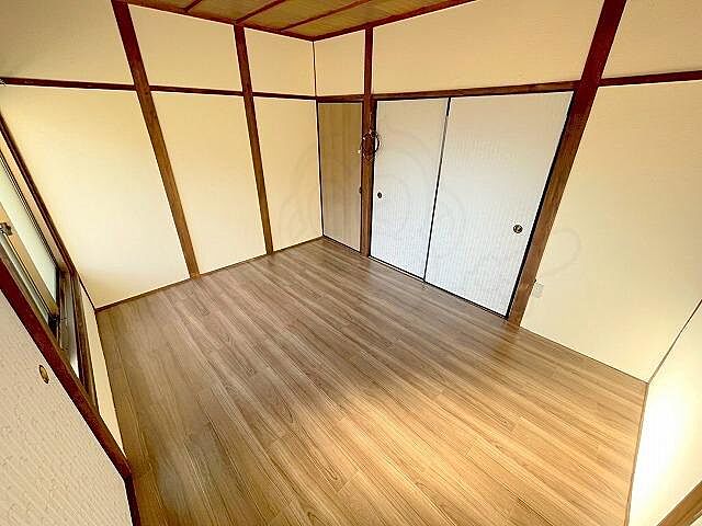 寝室
