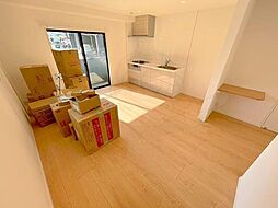 MELDIA布忍　A棟 1階1SLDKのリビング/ダイニング