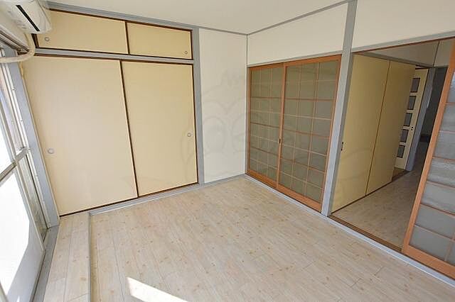 寝室