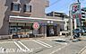 周辺：セブンイレブン川崎野川くぬぎ坂店 徒歩9分。時間がない時にさっと寄れて便利なコンビニ。 700m