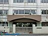 周辺：川崎市立末長小学校 徒歩7分。教育施設が近くに整った、子育て世帯も安心の住環境です。 520m