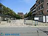 周辺：新作公園 徒歩7分。 510m