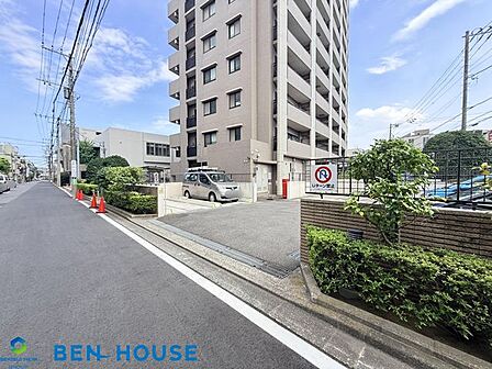 コスモ平間ロイヤルフォルム ー駐車場