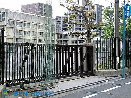 川崎市立南河原中学校 徒歩13分。 1000m