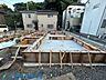 その他：・主寝室には大容量のＷＩＣを設けました。ご夫婦の衣類をたっぷりと収納出来ます。・シャワートイレは2か所にあり朝の支度もスムーズにできますね・水回り設備が集約されたプランで家事動線も短くすみます