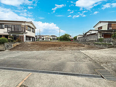 外観:塚原駅徒歩8分で通勤・通学・買い物便良好な暮らしやすいロケーション、2駅利用可。 外観:塚原駅徒歩8分で通勤・通学・買い物便良好な暮らしやすいロケーション、2駅利用可。