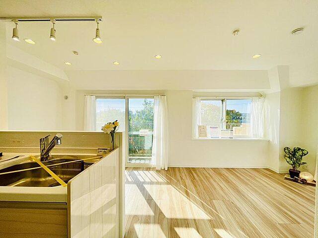 リビング/ダイニング ライオンズマンション多摩永山第三 4階/-