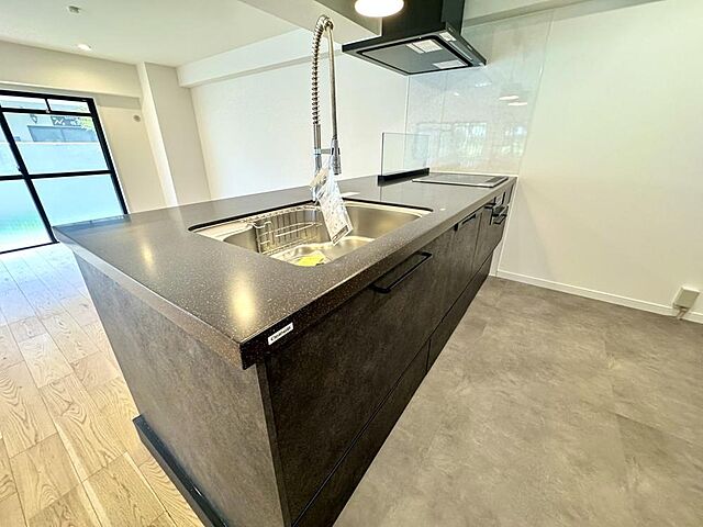 キッチン カーサ三鷹 1階/-