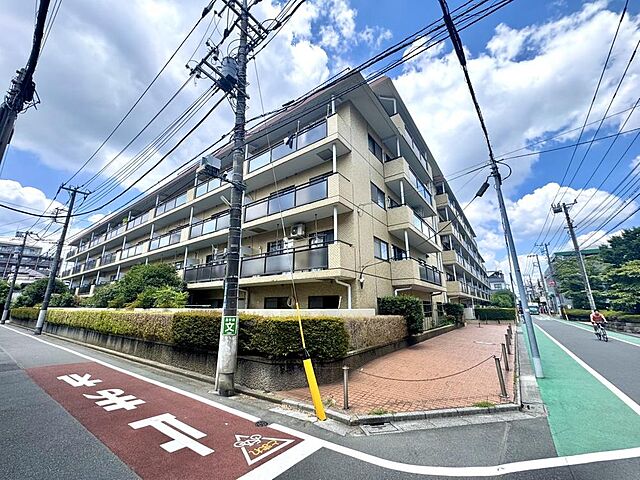 外観 カーサ三鷹 1階/-