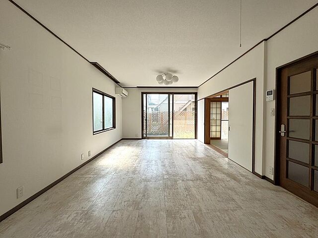 リビング/ダイニング 小金井市貫井南町3丁目