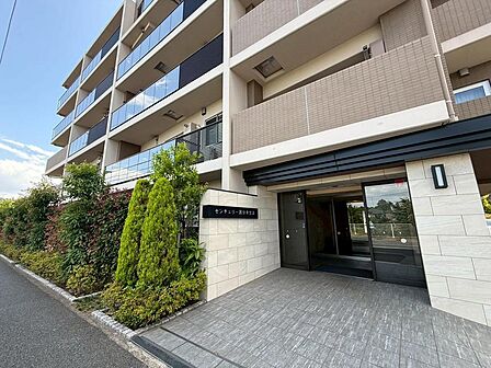 周辺の買い物施設、教育施設などの情報もご案内させていただきます。
