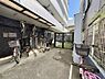 設備：屋根付きの駐輪場です。※最新の空き状況などはお問い合わせください。