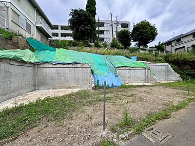 外観:「国立市東3丁目」JR中央線「国立」駅まで徒歩18分。第一種低層住居専用地域に位置する、閑静な住宅街です。スーパーやコンビニ、公園が徒歩8分圏内にあり、生活しやすい環境です。 外観:「国立市東3丁目」JR中央線「国立」駅まで徒歩18分。第一種低層住居専用地域に位置する、閑静な住宅街です。スーパーやコンビニ、公園が徒歩8分圏内にあり、生活しやすい環境です。