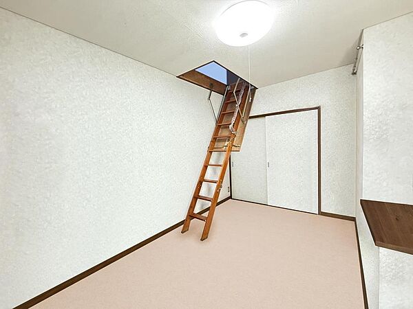 寝室を拡大表示