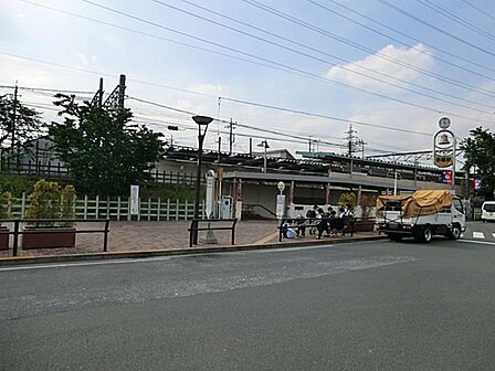 多磨駅まで約2455m