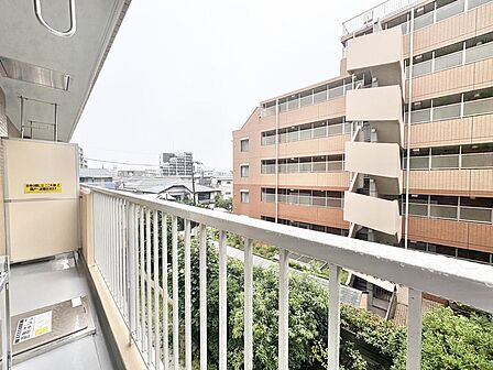 お天気の良い日には、気持ちの良い青空が楽しめそうです。