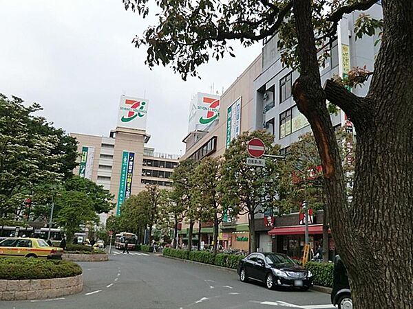 周辺を拡大表示