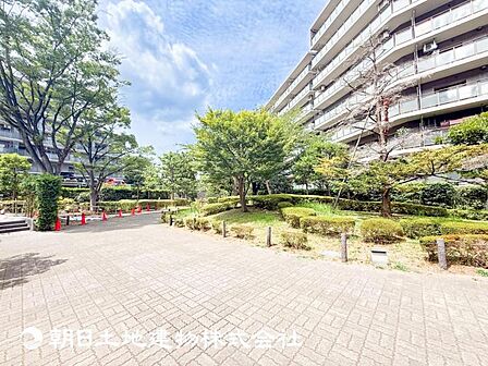 趣味・感性で個性的に飾って頂けるようシンプルに仕上げてあります。