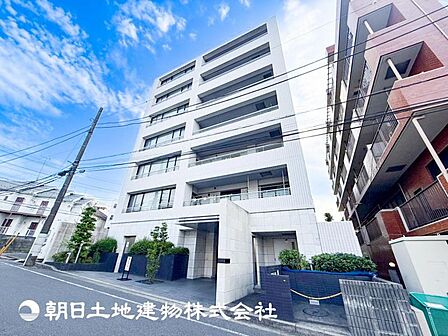 大切な家族一人ひとりの大切な個別空間をつくりあげました。