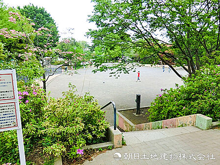 【下田町四丁目公園】410m