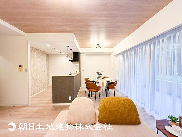 リビング/ダイニング