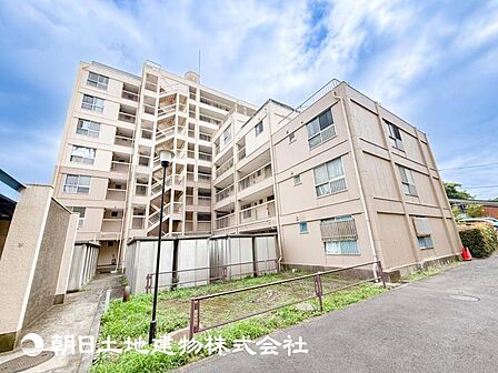 【外観写真】表現された空間はたくさんの光を浴び、風を感じ、暮らしの時間を豊かにしてくれます。