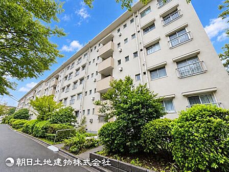【外観写真】時間のゆとりと空間、暖かな陽光がもたらす光と風を独占してください。