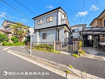 外観:【外観写真】表現された空間はたくさんの光を浴び、風を感じ、暮らしの時間を豊かにしてくれます。 外観:【外観写真】表現された空間はたくさんの光を浴び、風を感じ、暮らしの時間を豊かにしてくれます。